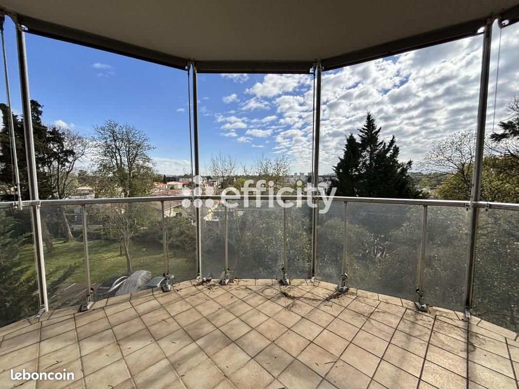 Appartement 5 pièces 111 m² · à Mérignac · 111 m² · 366 800 €