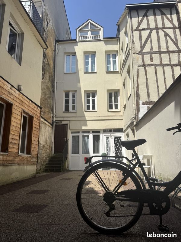 Appartement 1 pièce 16 m² · à Rouen · 16 m² · 600 €