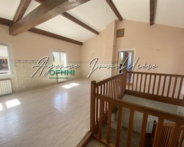 Maison 660 000 € - 365 m²