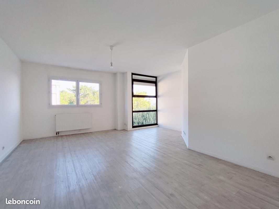 Appartement 3 pièces 72 m² · à Beauvais · 72 m² · 119 000 €