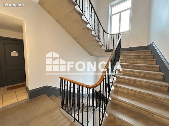 Appartement a louer tassin-la-demi-lune - 4 pièce(s) - 76 m2 - Surfyn