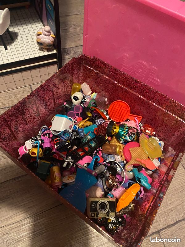 Maison poupee Lol et accessoires (image 3)