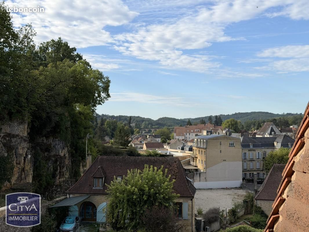 Appartement 1 pièce 27 m² · à Sarlat-la-Canéda · 27 m² · 57 200 €