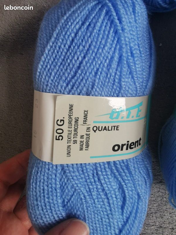 Lot De 9 Pelotes De Laine Bleu 50 Grs Cheval Blanc (image 3)