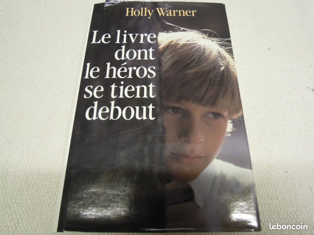 Le livre dont le héros se tient debout (image 1)