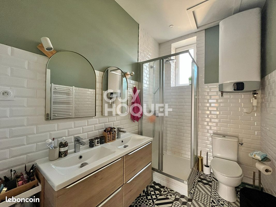 Appartement a louer decines-charpieu - 3 pièce(s) - 71 m2 - Surfyn