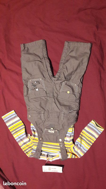 Ensemble Salopette + Tee shirt 12 MOIS NEUF (image 1)