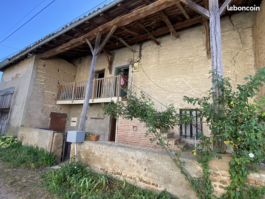 Maison 4 pièces 110 m² · à Belleville-en-Beaujolais · 110 m² · 135 000 €