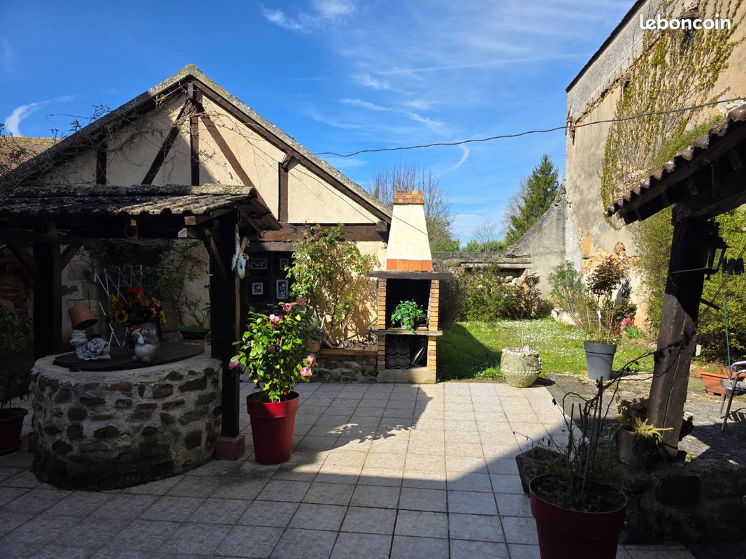 Maison 5 pièces 160 m² · à Graçay · 160 m² · 144 450 €