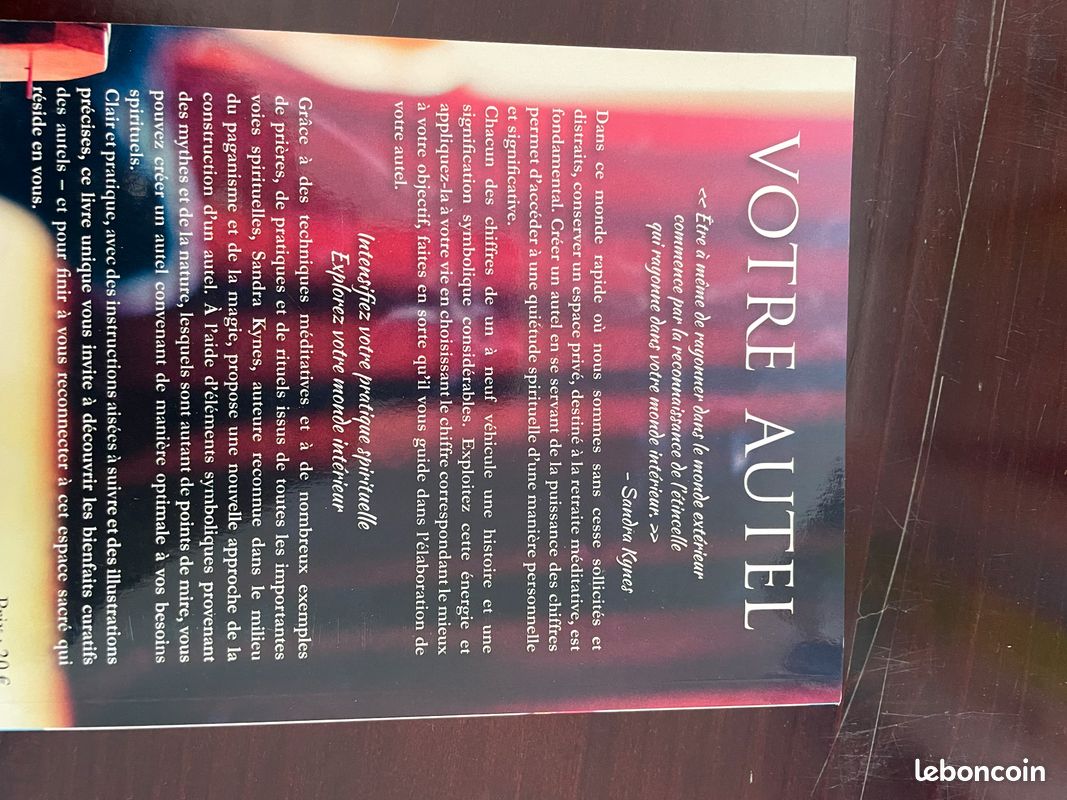 Livre Ésotérique votre autel (image 2)