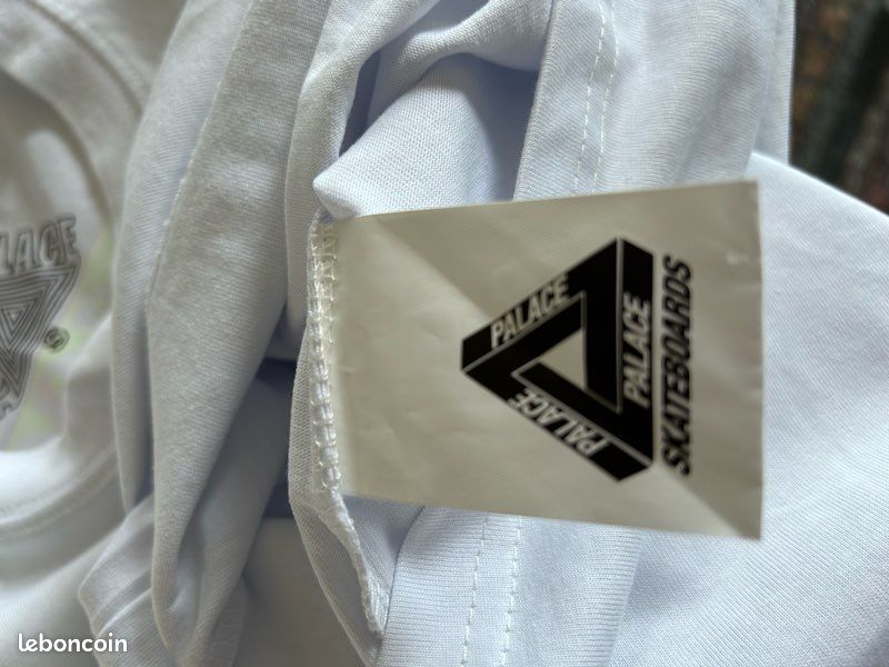 T-shirt Palace skateboard neuf sans étiquette S (image 7)