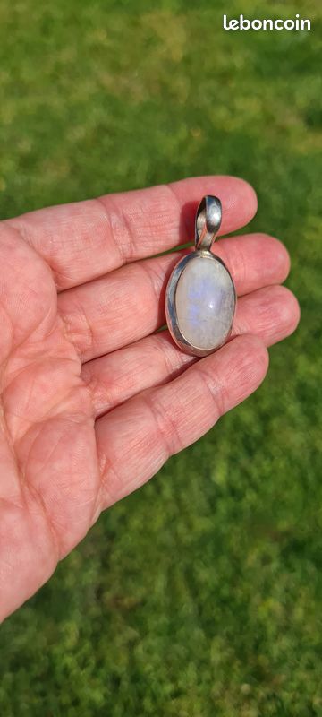 Pierres et Minéraux. Pendentif Péristérite Argent (image 1)