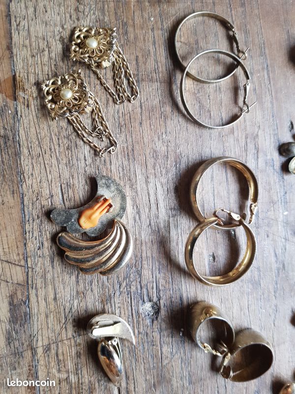 Lot De Boucles D'oreilles Vintage – Cuir Et Laiton – À Détourner Ou Restaurer