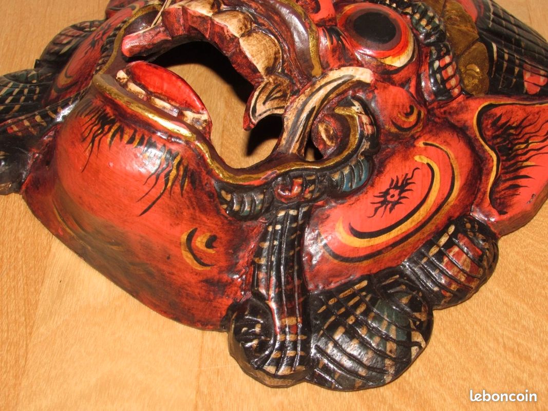 Masque Barong Brutuk Balinais Sculpté à La Main