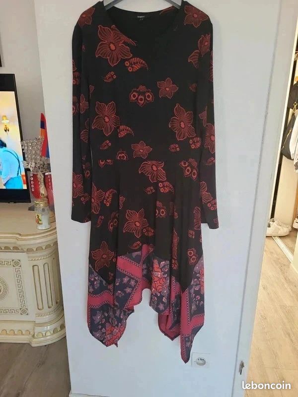 Très belle robe Desigual T/L (image 1)