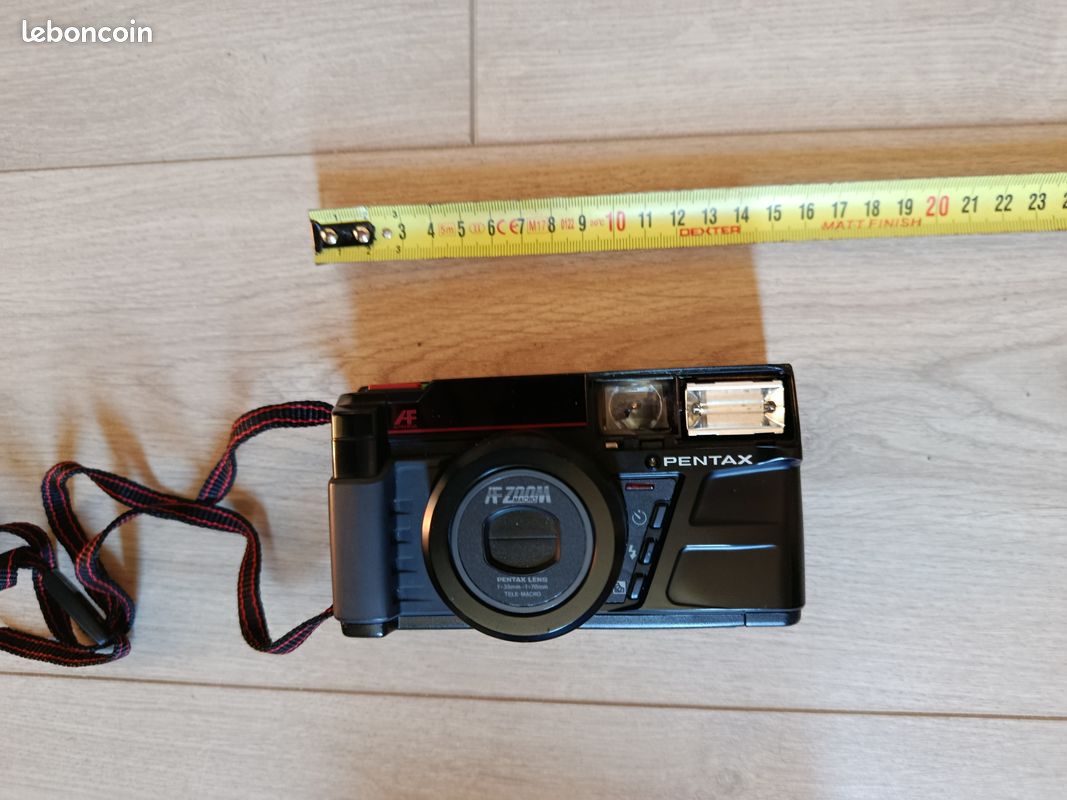 Appareil photo argentique Pentax Zoom 70x vintage : style rétro compact - France