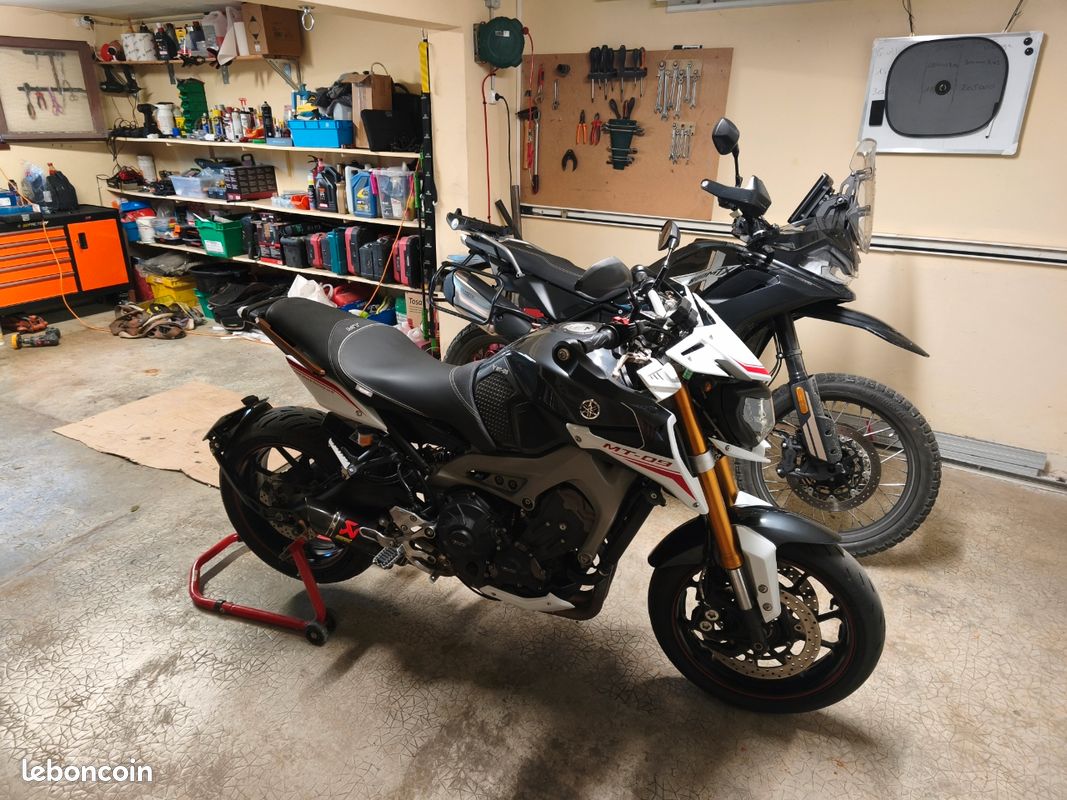 Yamaha mt09 street rally (image 3)