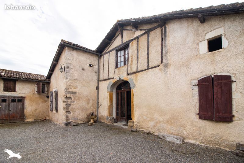 Maison 6 pièces 240 m² · à Peyrehorade · 240 m² · 220 920 €