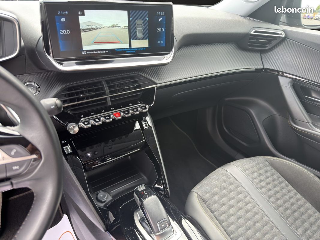 Peugeot 2008 BLUEHDI 130 EAT8 ROADTRIP (image 16)