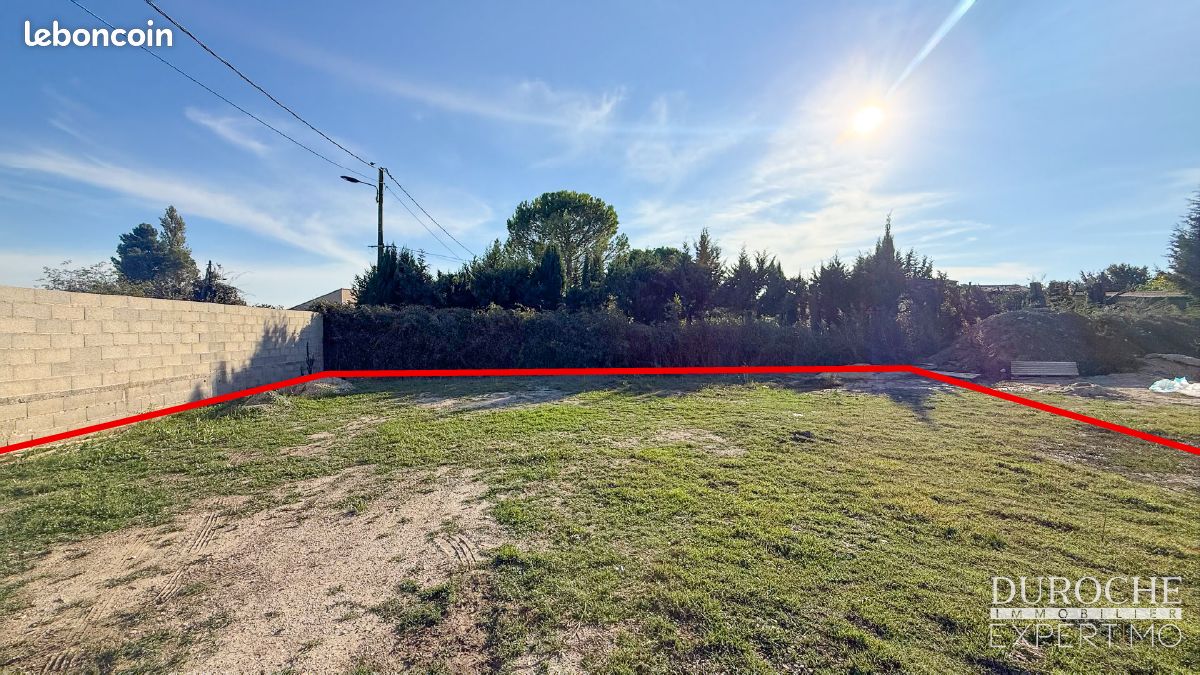 Terrain 427 m² · à Courthézon · 427 m² · 125 000 €