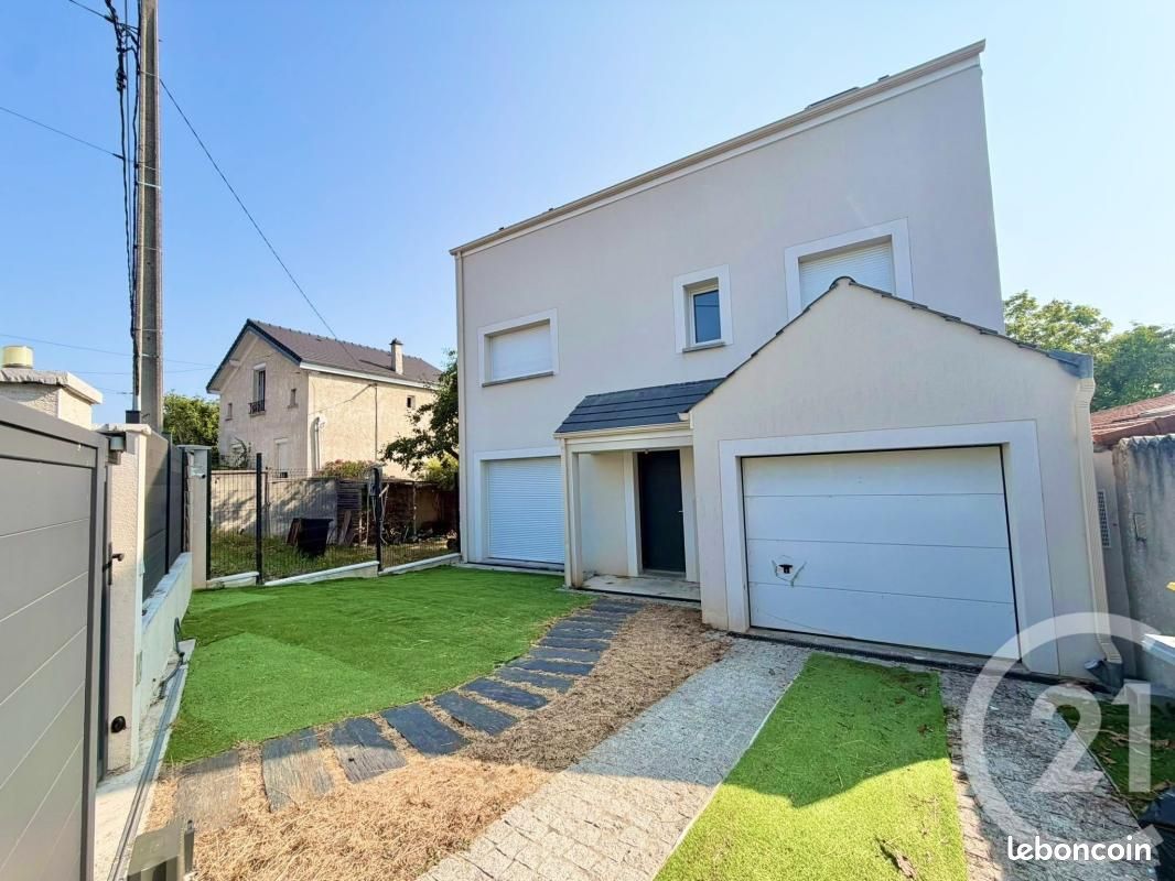 Maison 5 pièces 147 m² · à Houilles · 147 m² · 2 420 €