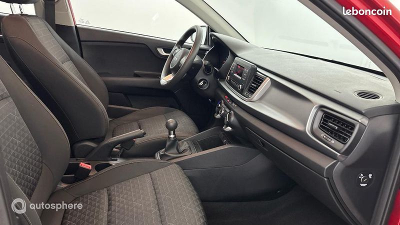 Kia Rio 1.2 DPi 84ch Active (image 15)