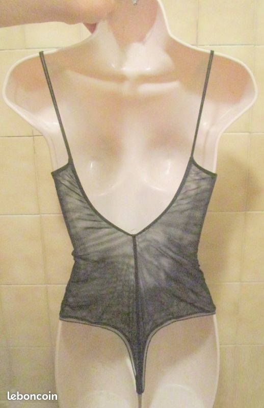 Body noir et beige ou chair, transparent, arrière effet string, t. 34 ou t. 36 (image 5)