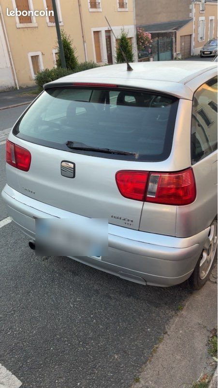 Seat Ibiza (image 1)