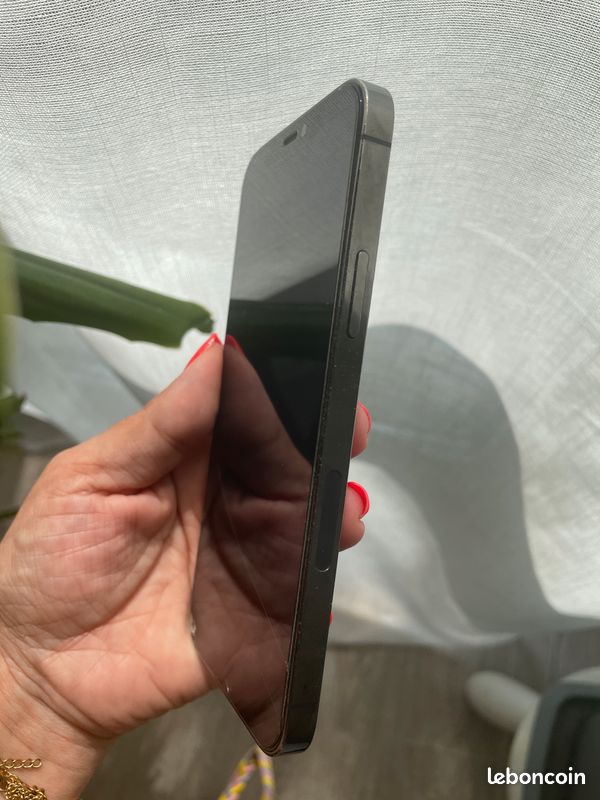 IPhone 12 Pro (image 2)