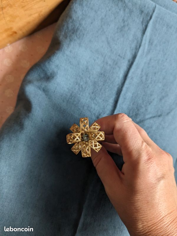 VINTAGE ÉPINGLE À CHAPEAUX; Bijou Signé Arthus Bertrand; Vintage Années 80; Pour Elle; Vintage Français Signé; Collectible. - France