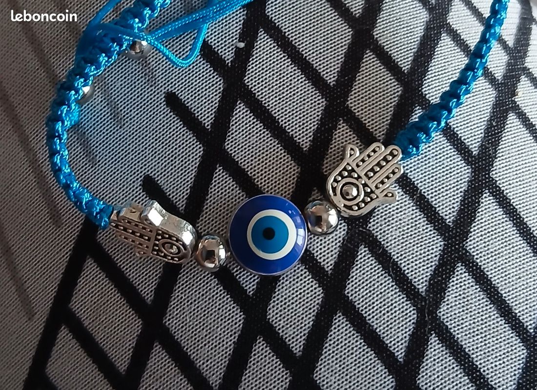 Un Bracelet Porte- Bonheur (image 4)