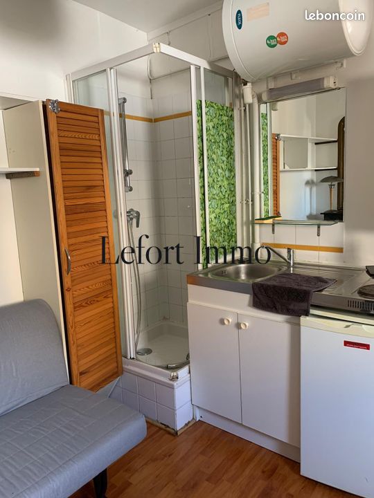 Appartement 1 pièce 10 m² · à Paris · 10 m² · 610 €