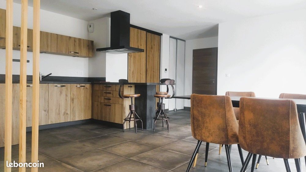 Appartement 1 pièce 51 m² · à Montlebon · 51 m² · 875 €/mois