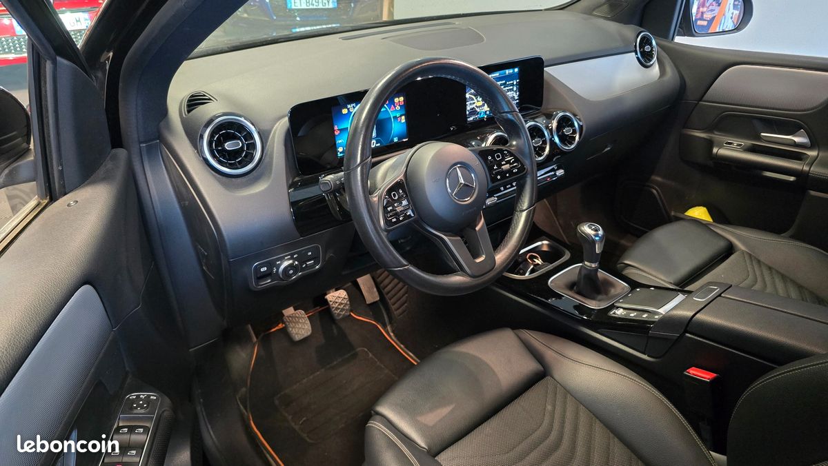 Mercedes-benz classe b 1.3 180 135 style line edition + entretiens constructeur (image 26)