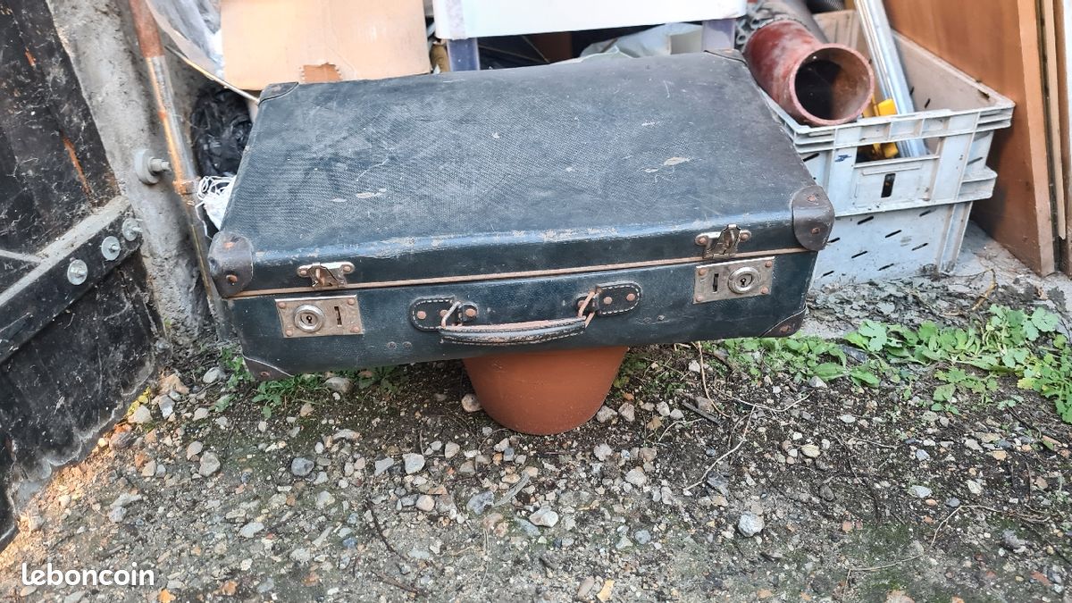 Ancienne valise (image 1)