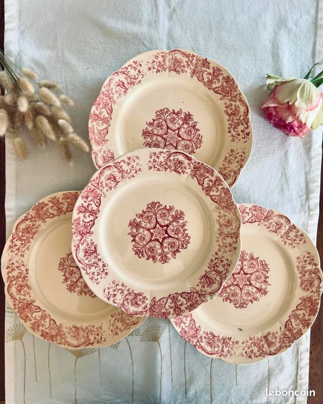 4 superbes assiettes plates anciennes - Bella Longchamp (image 6)