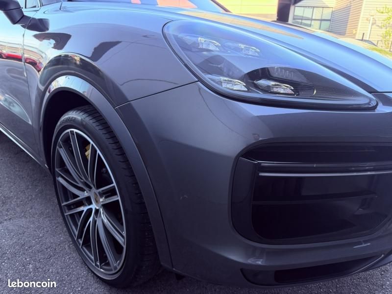 Porsche Cayenne Coupé 4.0 V8 680ch Turbo S E-Hybrid (image 9)