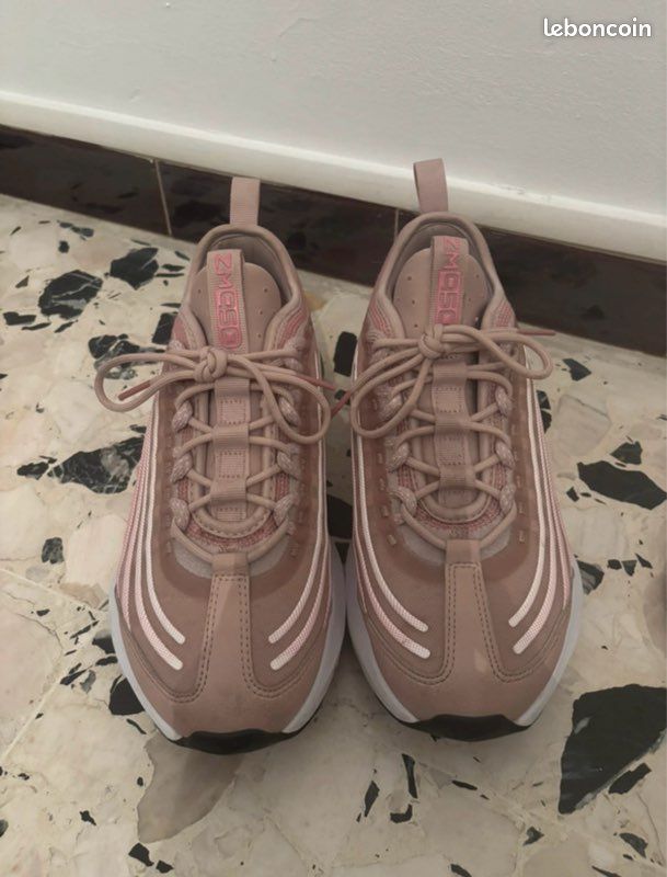 Chaussure Nike femme (image 2)