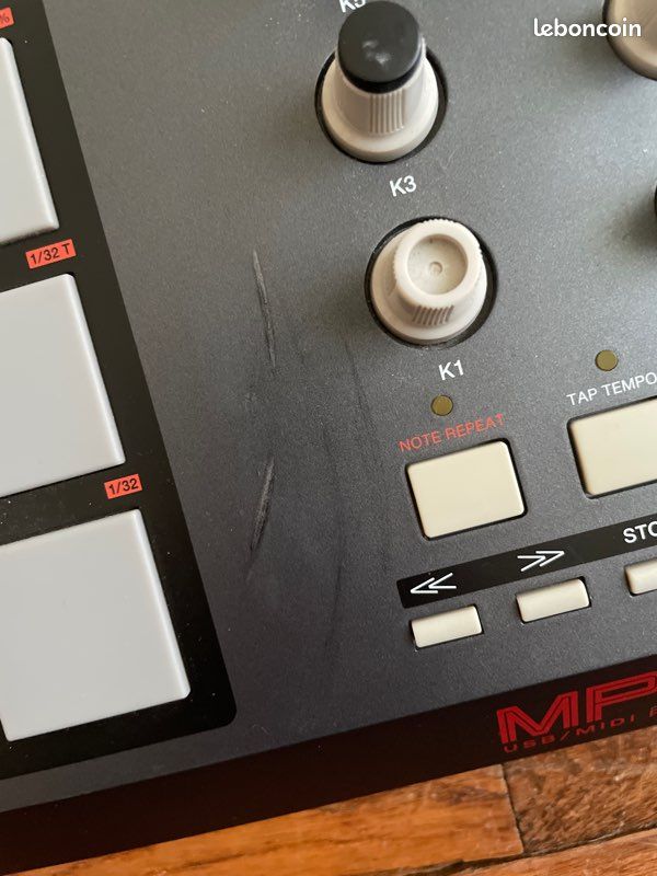 Akai MPD26 (image 3)