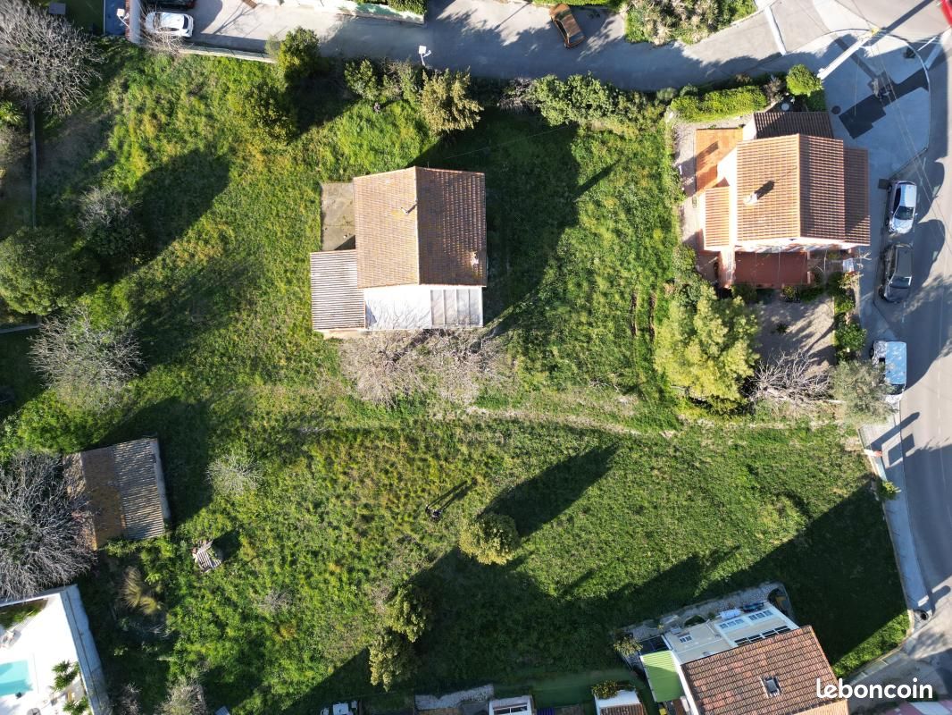 Terrain 510 m² Six Fours Les Plages · à Six-Fours-les-Plages · 250 000 €