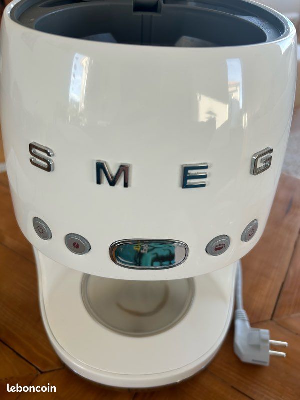 Cafetière filtre SMEG (image 4)
