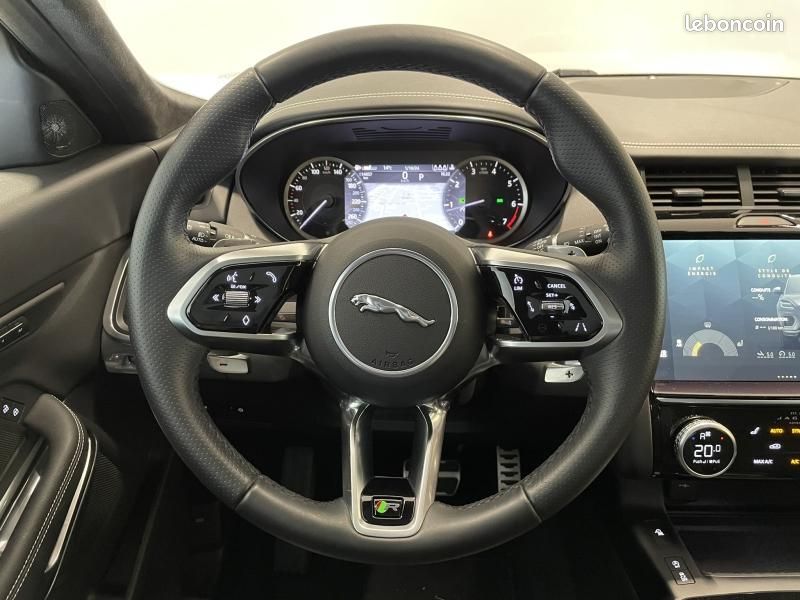 Jaguar E-Pace P200 FlexFuel MHEV 200ch R-Dynamic S (image 11)