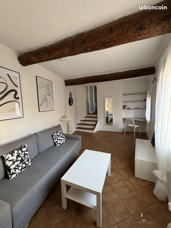 Appartement 2 pièces 42 m² · à Aix-en-Provence · 42 m² · 900 €/mois
