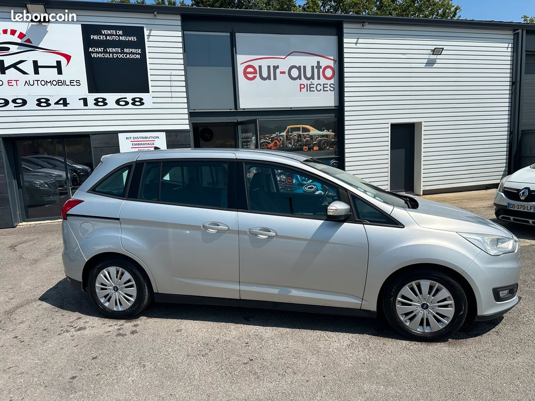 FORD C-MAX 1.5 TDCI 120 FAP SS Business Nav 7 PLACES (image 2)