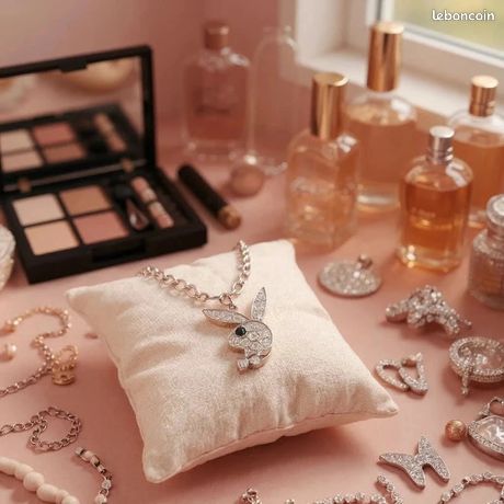 Collier à pendentif lapin Playboy en or massif 14 carats, fait main - Canada