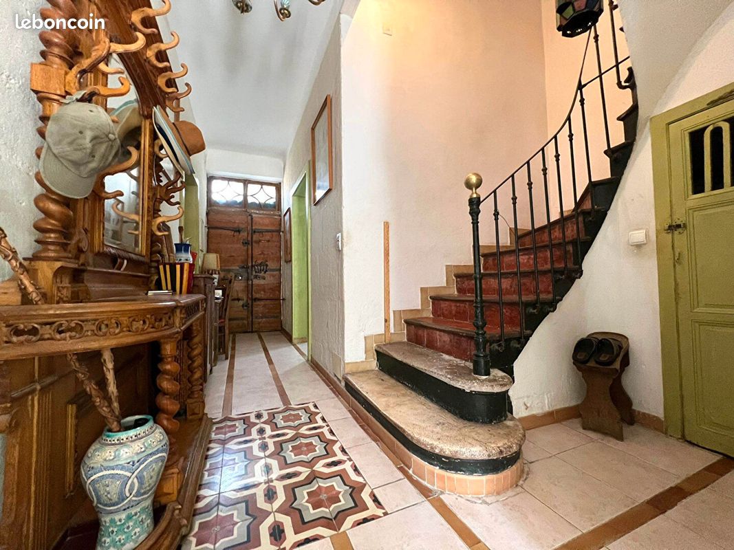 Maison 10 pièces 585 m² (image 7)