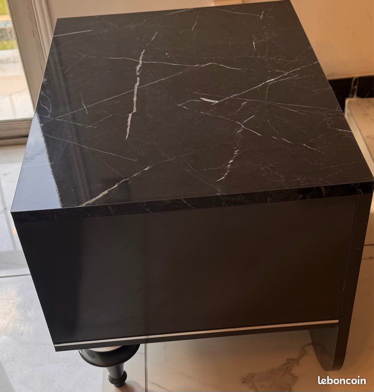 Table de chevet / table d’appoint (Très bon état) (image 7)