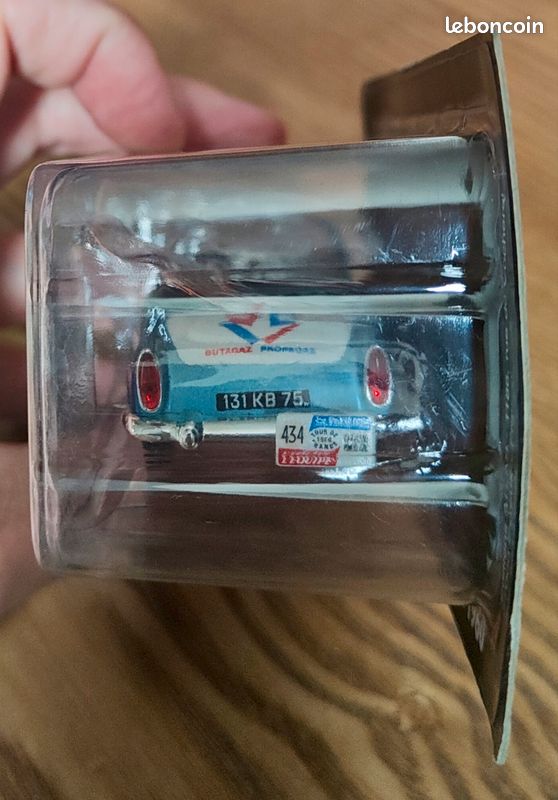 Norev 1/43 - Tour de France 1960 - Simca Océane Butagaz - (image 3)