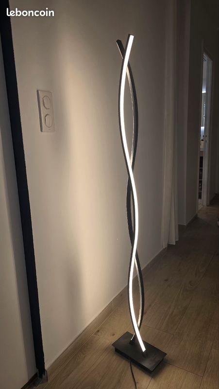 Luminaire (image 1)