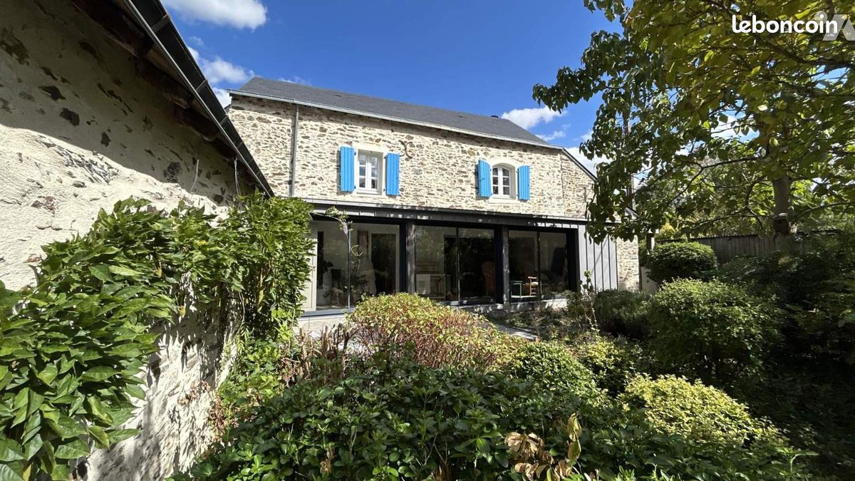 Maison 7 pièces 200 m² · à Château-Gontier-sur-Mayenne · 200 m² · 321 900 €